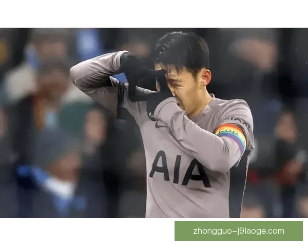 孙兴慜精彩任意球破门助热刺逆袭诺丁汉森林